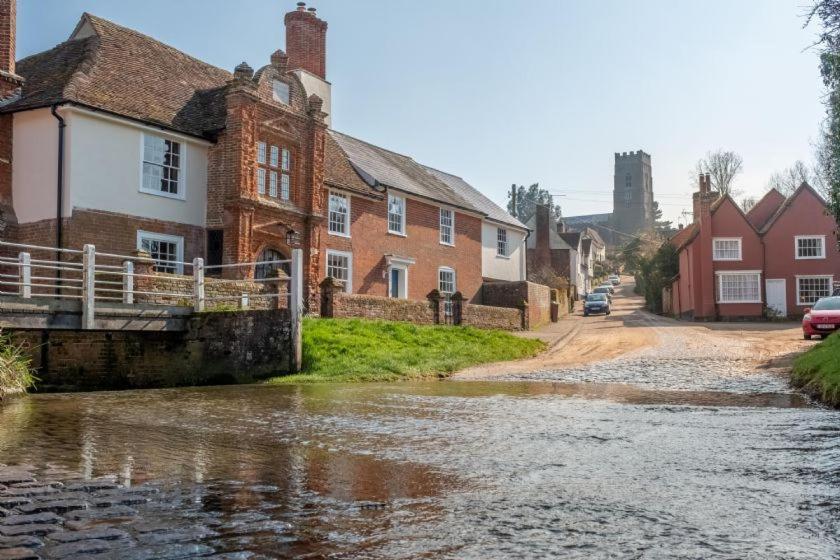 River House Kersey Exterior foto